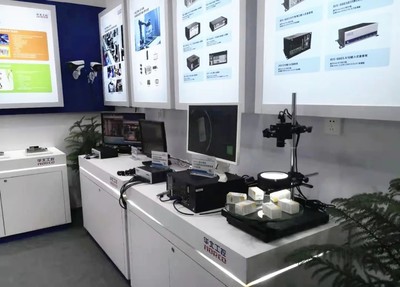 華北工控精彩亮相2021中國(guó)（上海）機(jī)器視覺(jué)展 首日展示高效數(shù)據(jù)處理解決方案